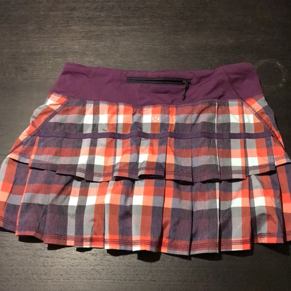 Lululemon - Picture 3 of 8